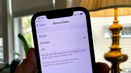 舟曲苹果手机维修分享iPhone 12如何打开或关闭5G网络 